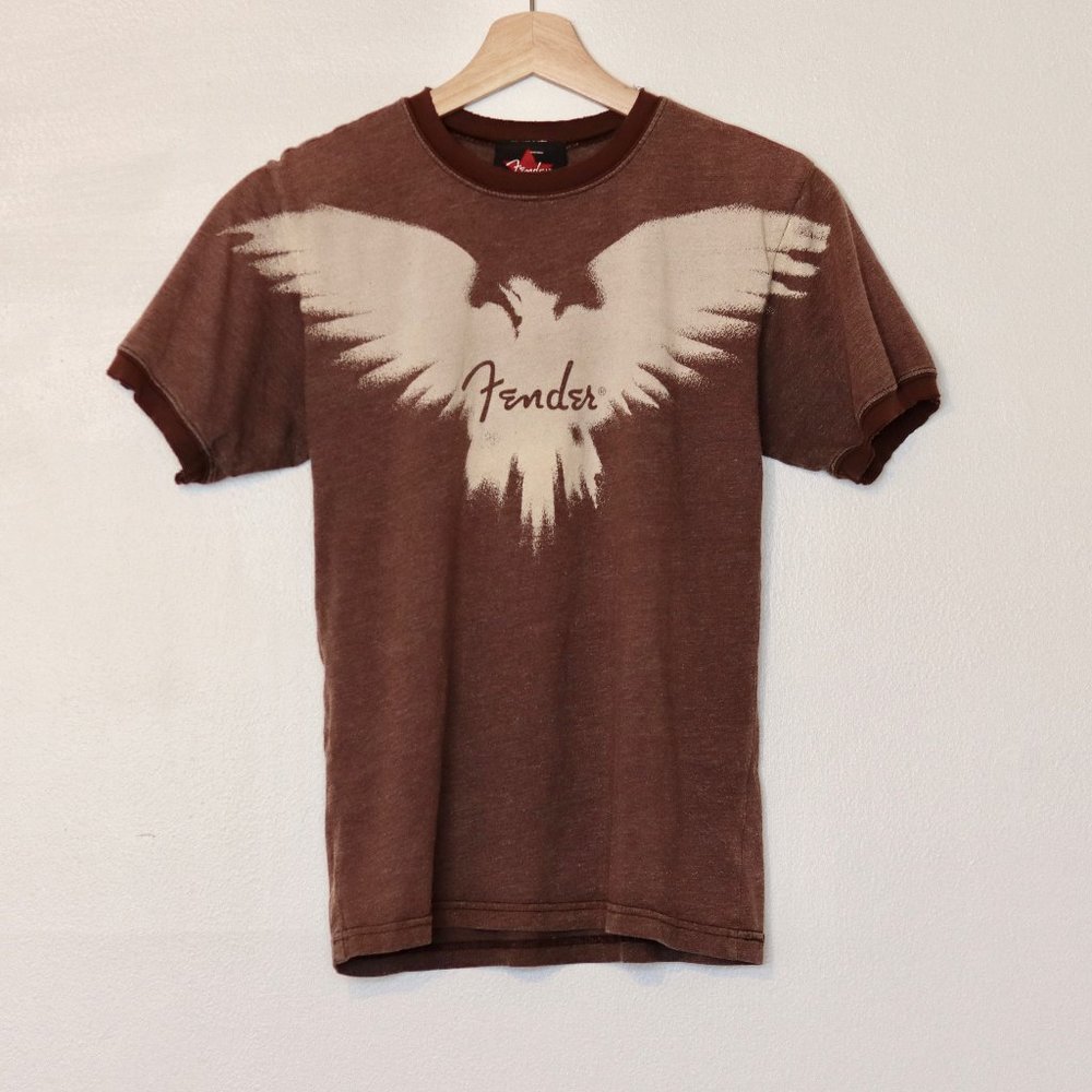 Fender The Collection By Davinci Brown Tee
